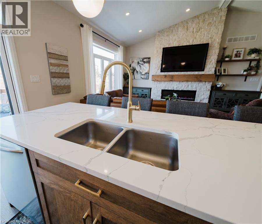 300 SNYDER'S Road E Unit# 12 thumbnail 14