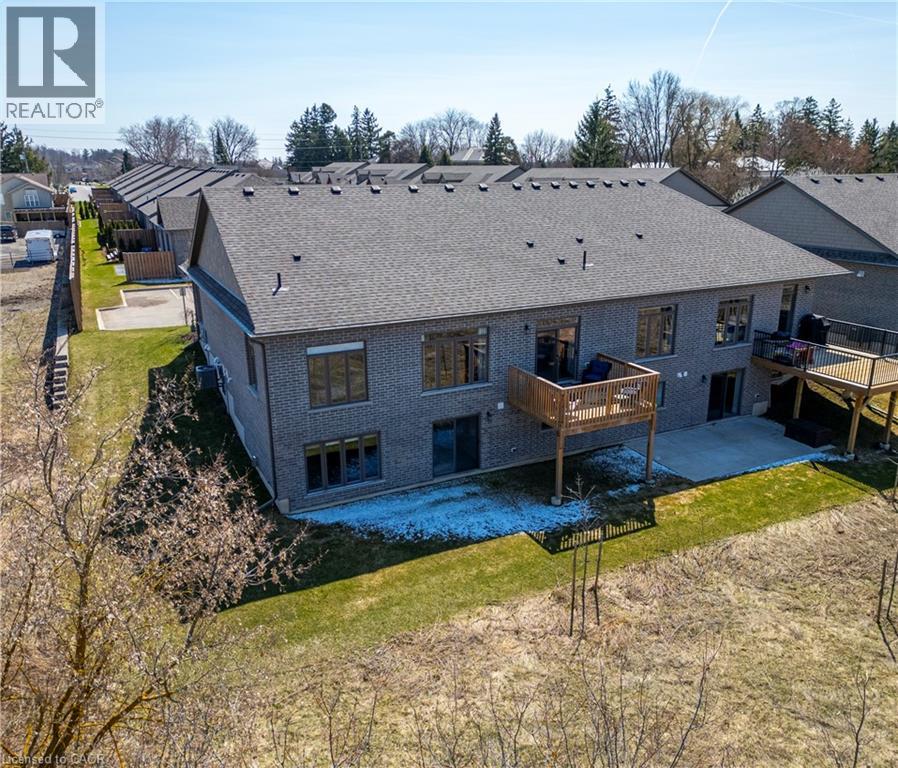 300 SNYDER'S Road E Unit# 12 thumbnail 44