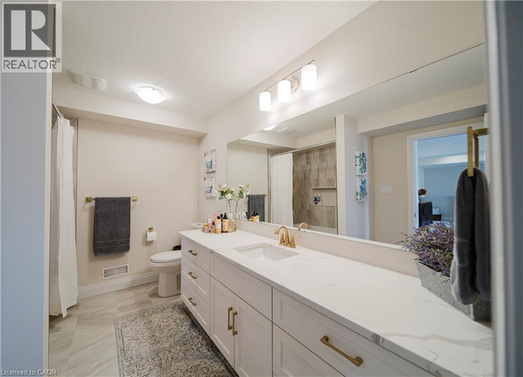 300 SNYDER'S Road E Unit# 12 thumbnail 39