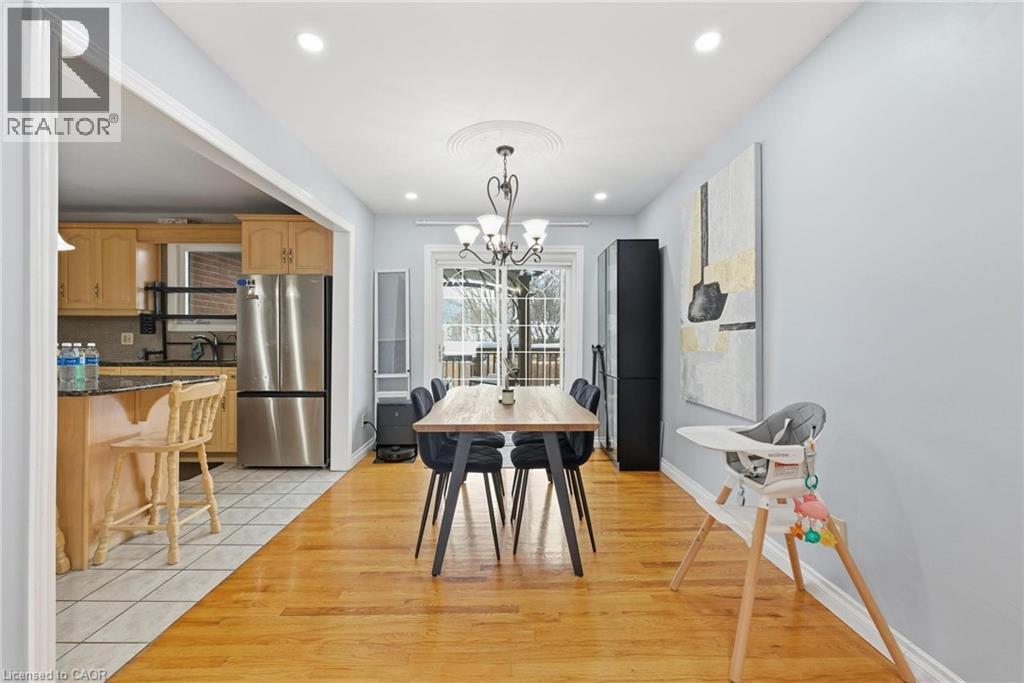 364 ROSELAWN Place thumbnail 8