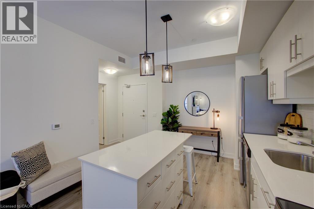 243 NORTHFIELD Drive E Unit# 208 thumbnail 9