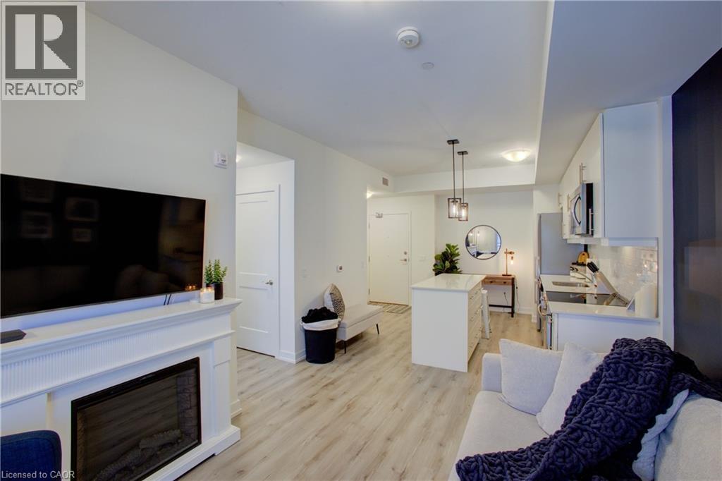 243 NORTHFIELD Drive E Unit# 208 thumbnail 14