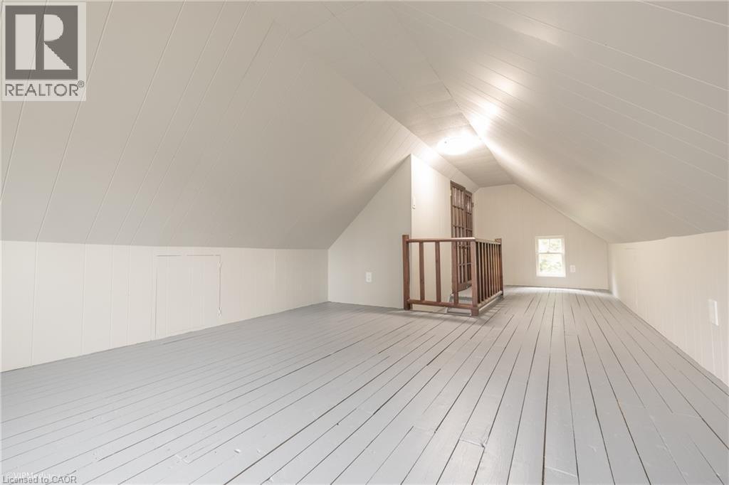 175 REGINA Street N thumbnail 17