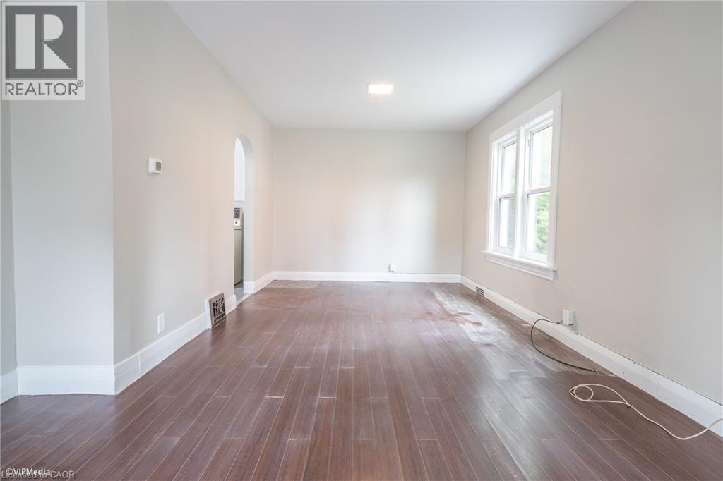 177 REGINA Street N thumbnail 6