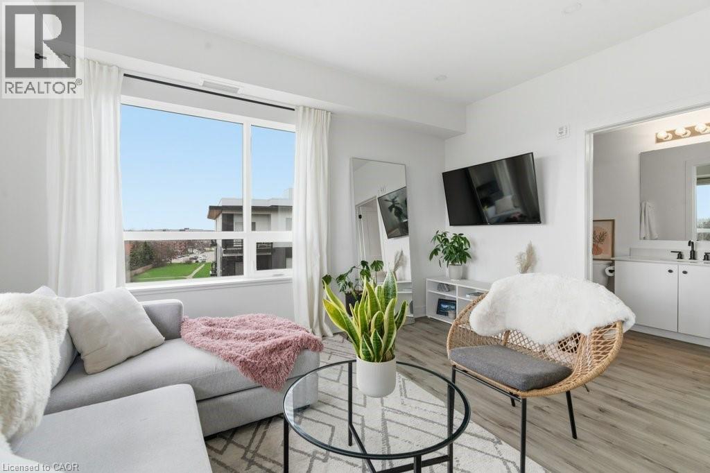 247 NORTHFIELD Drive E Unit# 601 thumbnail 10