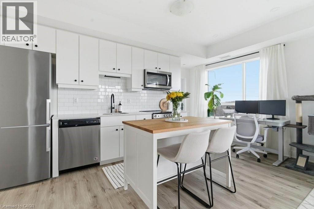 247 NORTHFIELD Drive E Unit# 601 thumbnail 6