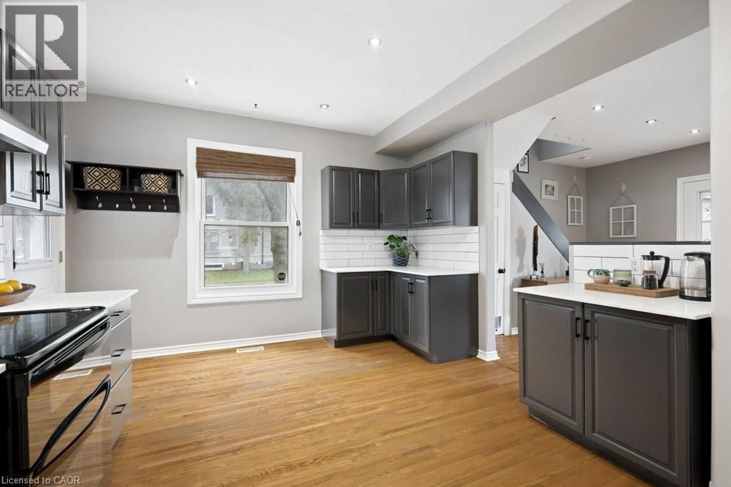 43 KRUG Street thumbnail 14