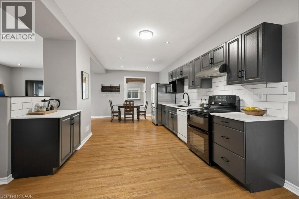 43 KRUG Street thumbnail 16