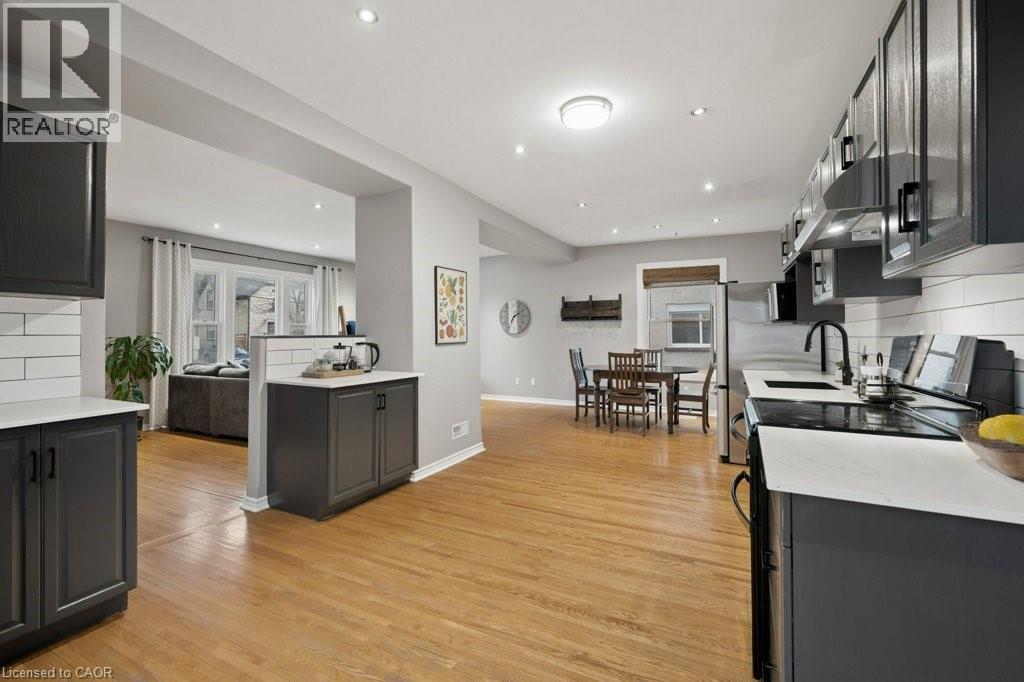 43 KRUG Street thumbnail 18