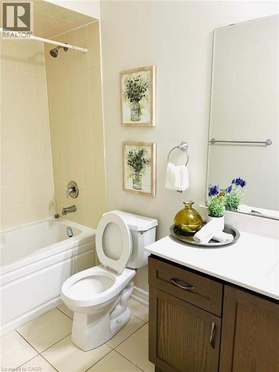 570 LINDEN Drive Unit# 3 thumbnail 14