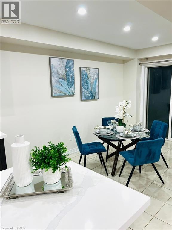 570 LINDEN Drive Unit# 3 thumbnail 4