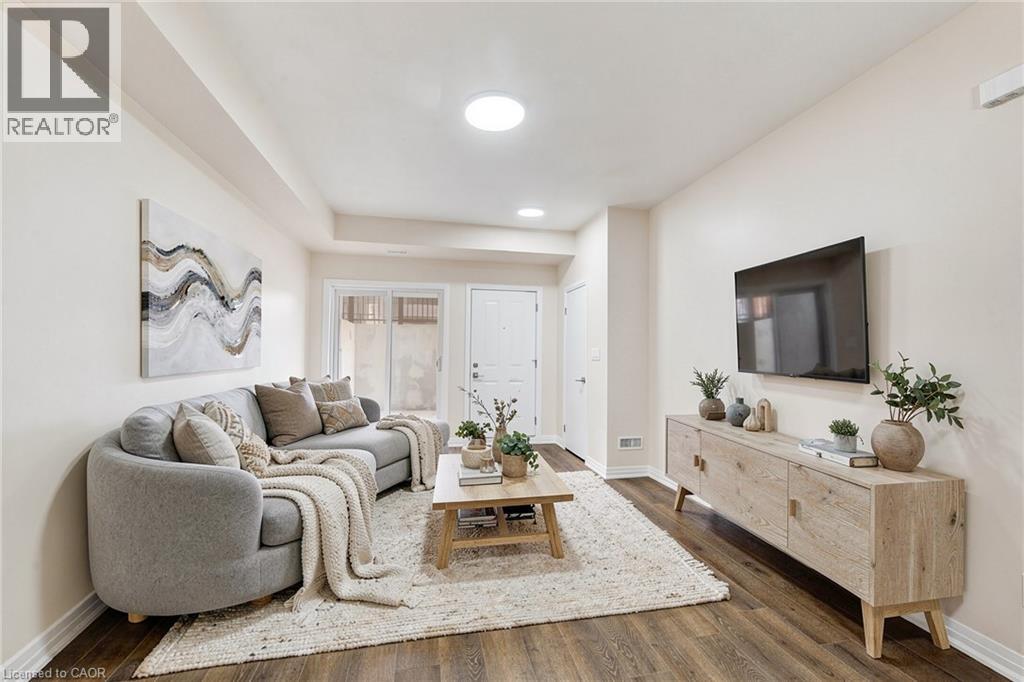 25 ISHERWOOD Avenue Unit# 57 thumbnail 5