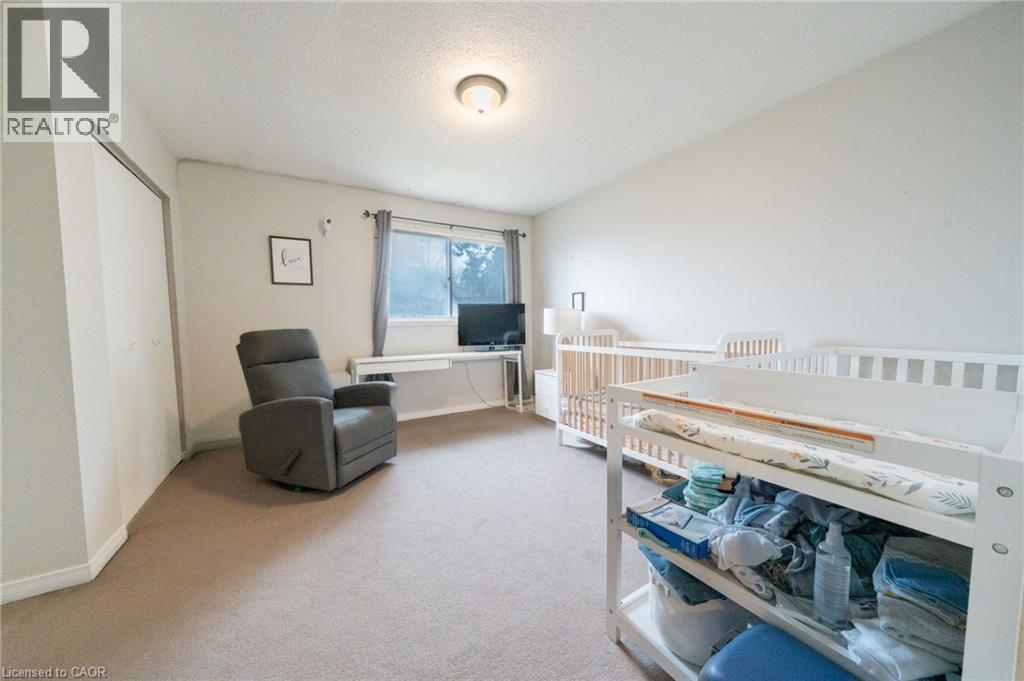 391 PIONEER Drive Unit# 4 thumbnail 22