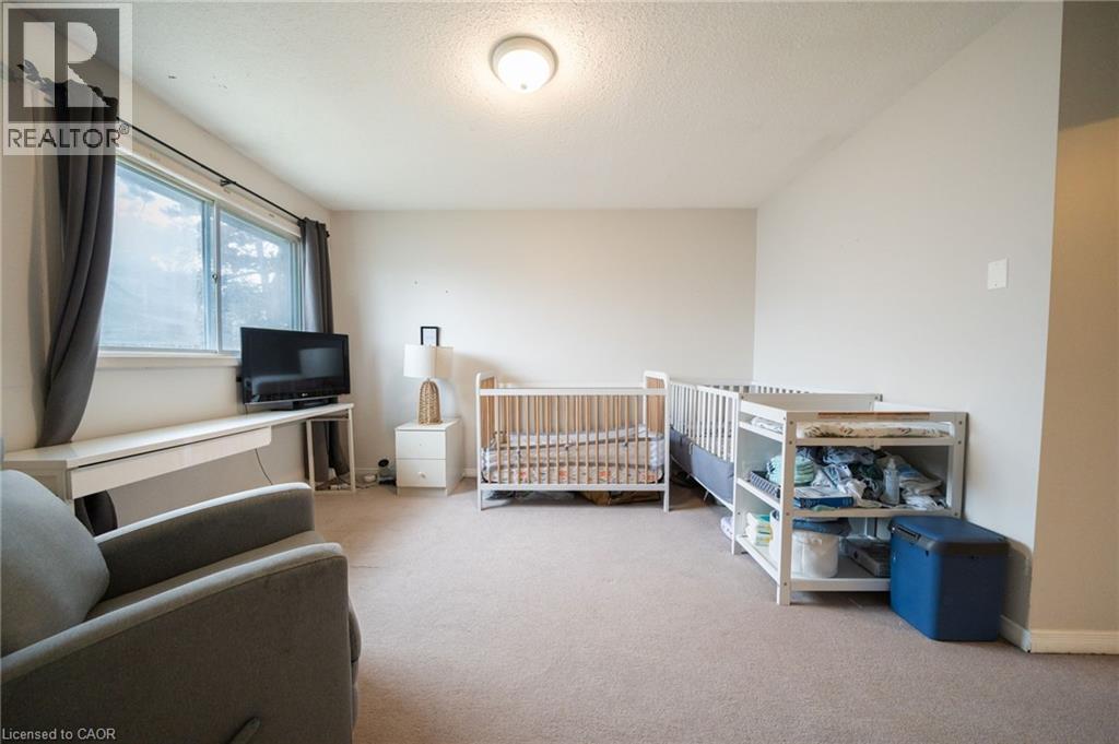 391 PIONEER Drive Unit# 4 thumbnail 23