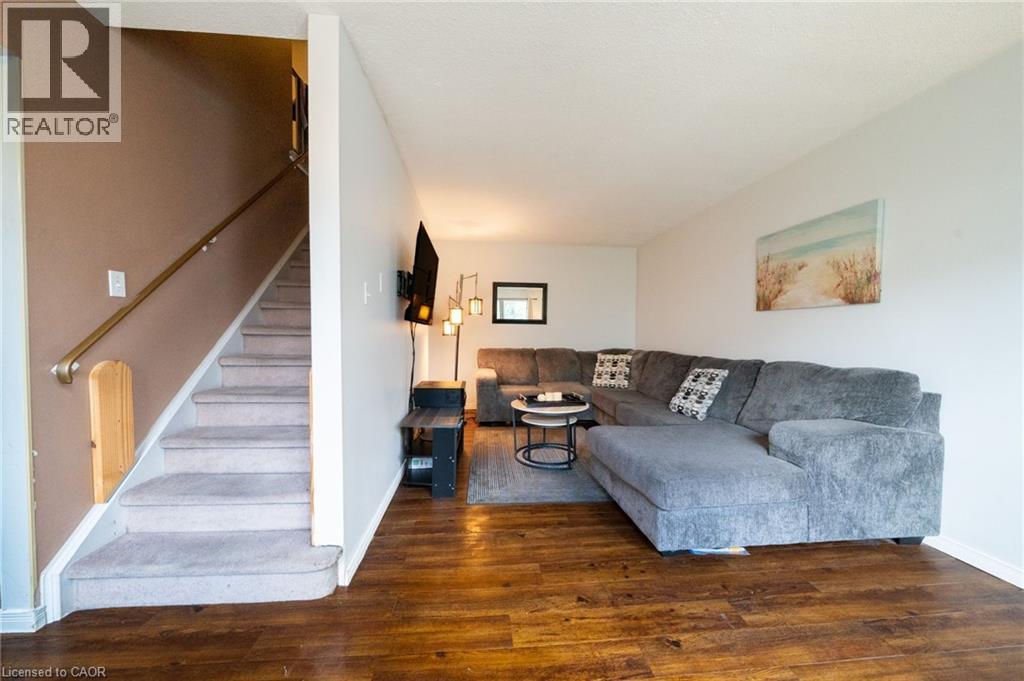 391 PIONEER Drive Unit# 4 thumbnail 6