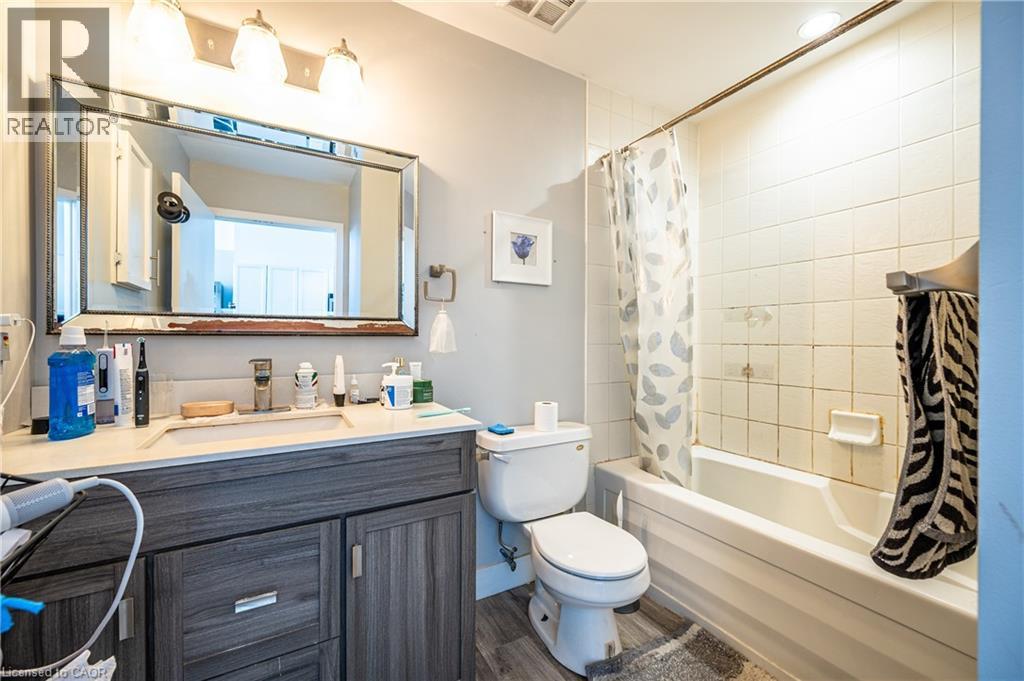 404 W KING Street W Unit# 509 thumbnail 8