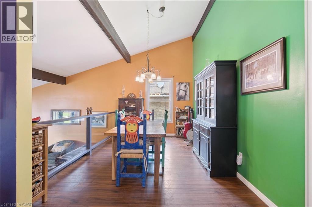 31 SAXONY Circle thumbnail 12