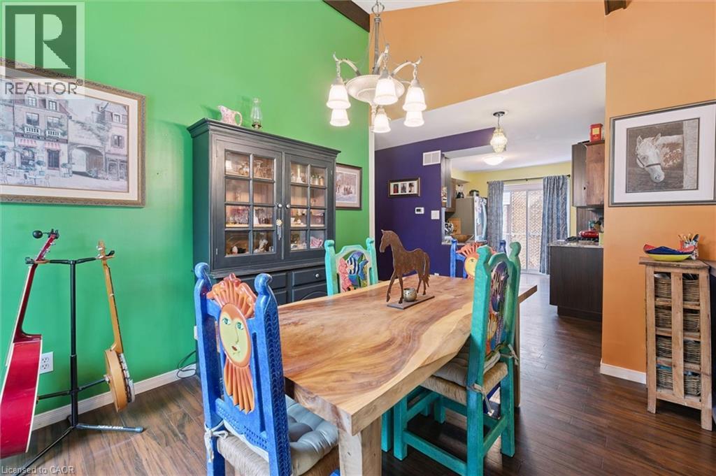 31 SAXONY Circle thumbnail 13