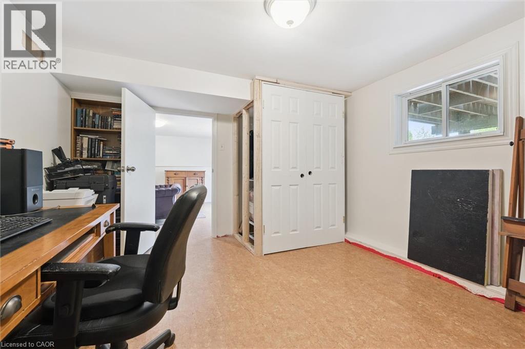 31 SAXONY Circle thumbnail 28