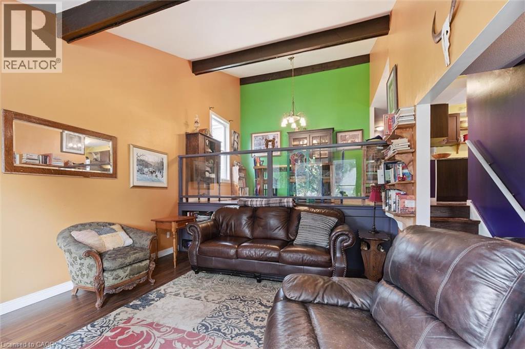 31 SAXONY Circle thumbnail 9