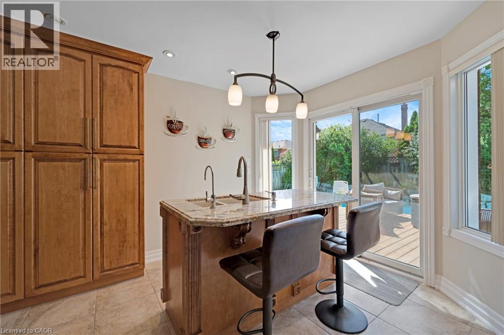 477 BURNETT Avenue thumbnail 10