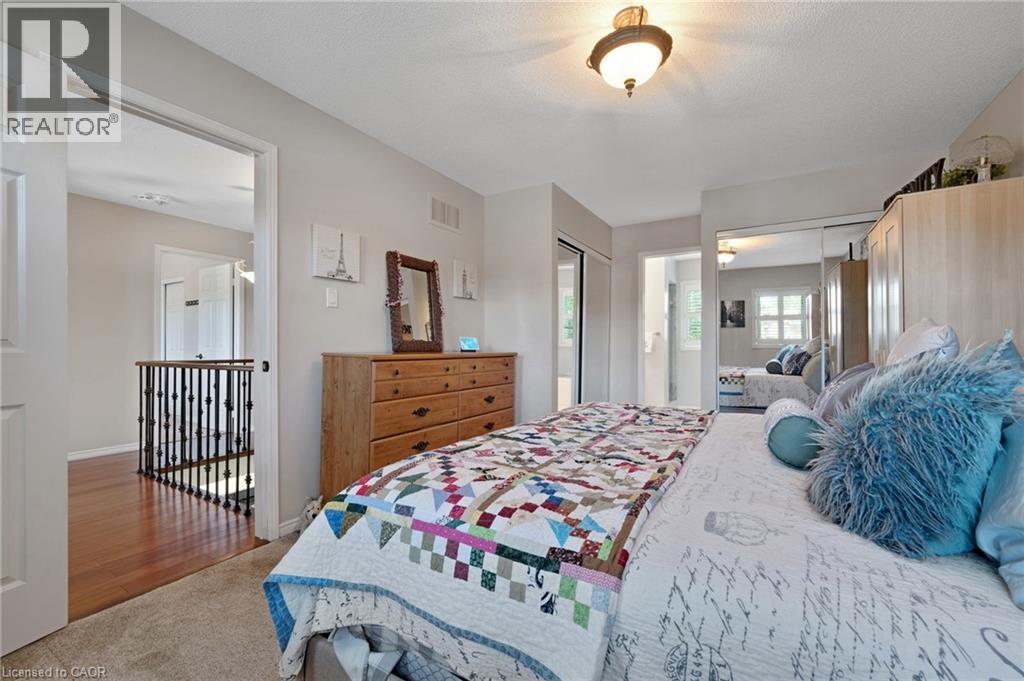 477 BURNETT Avenue thumbnail 24