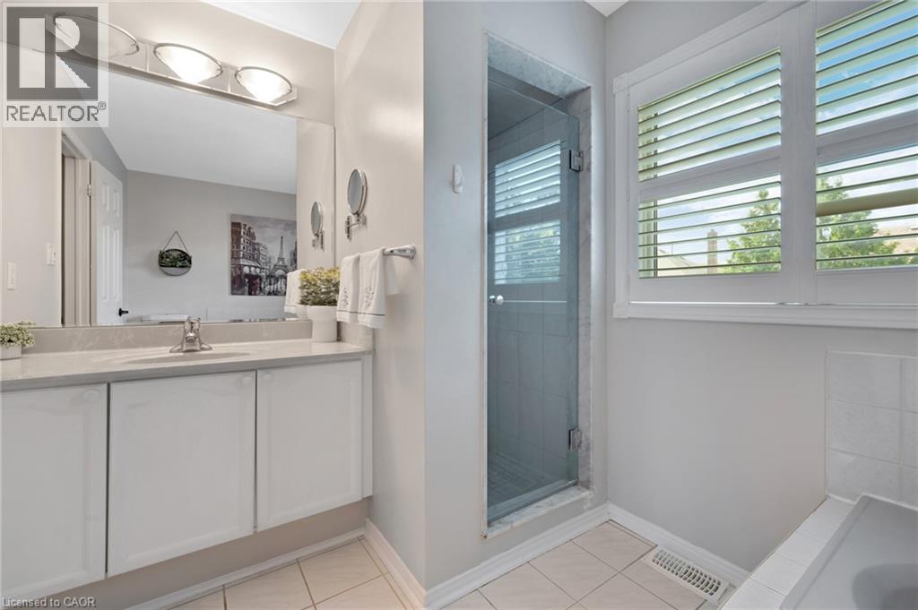 477 BURNETT Avenue thumbnail 26