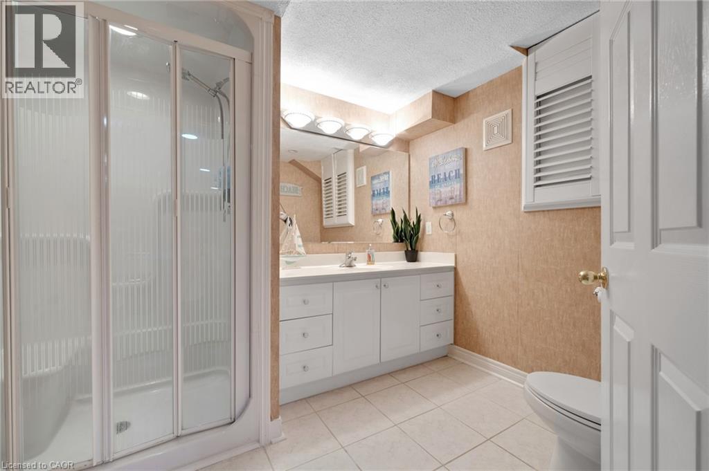 477 BURNETT Avenue thumbnail 28