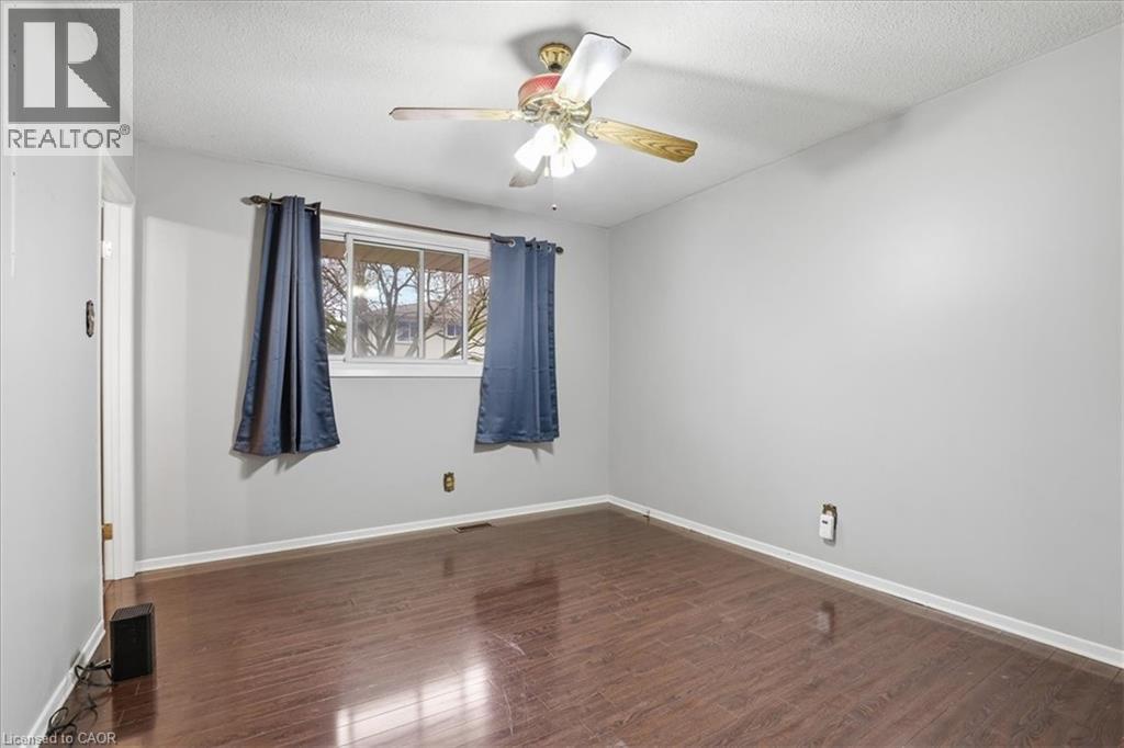 94 COLEBROOK Court thumbnail 15