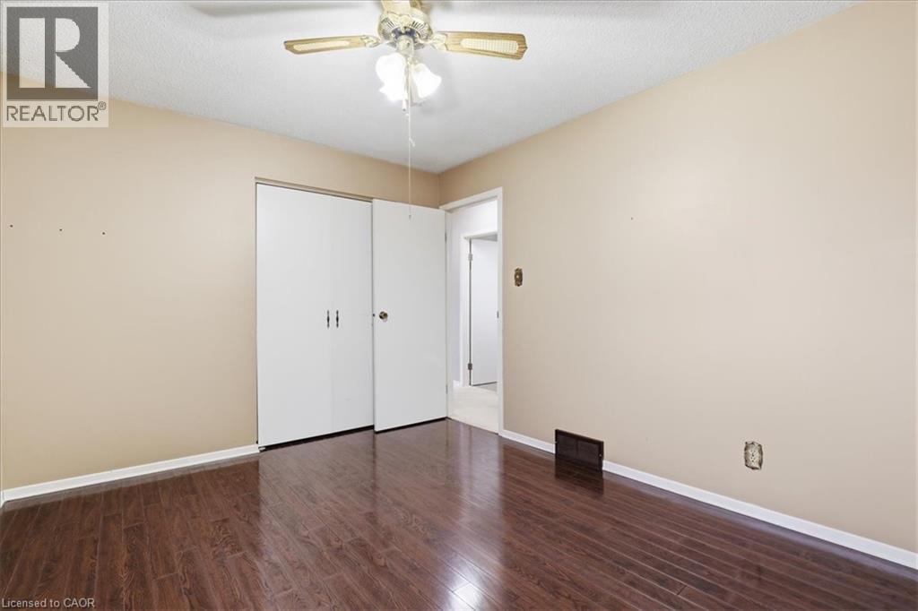 94 COLEBROOK Court thumbnail 21