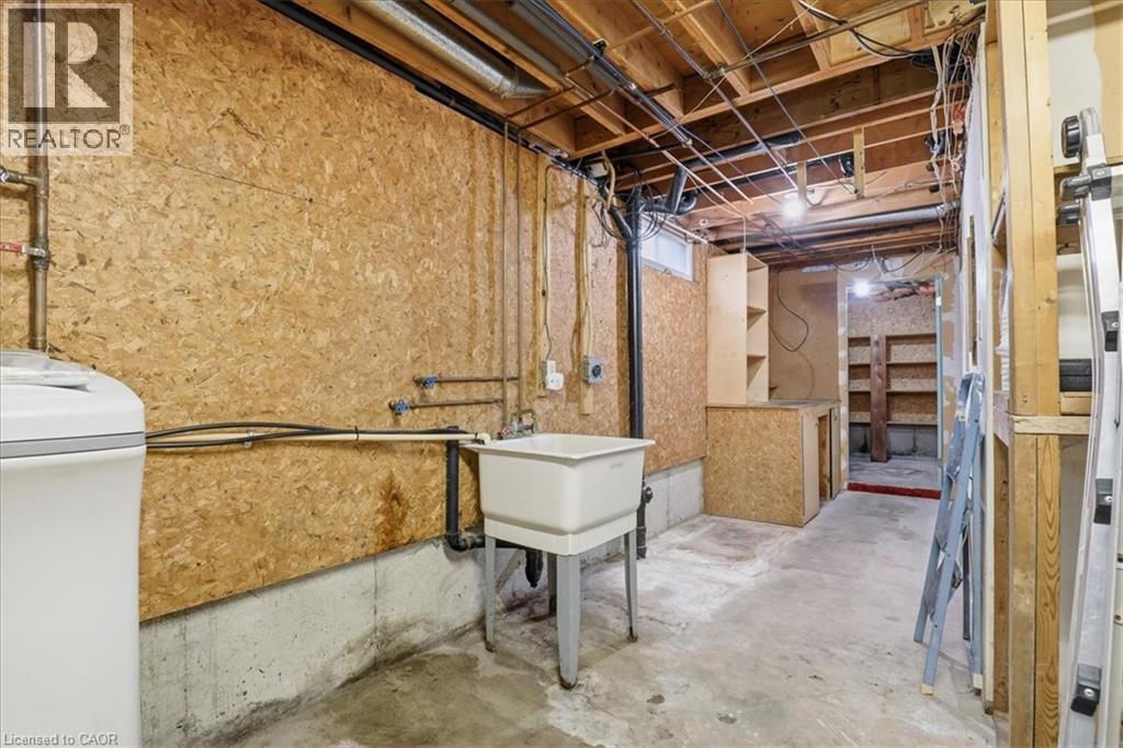 94 COLEBROOK Court thumbnail 29