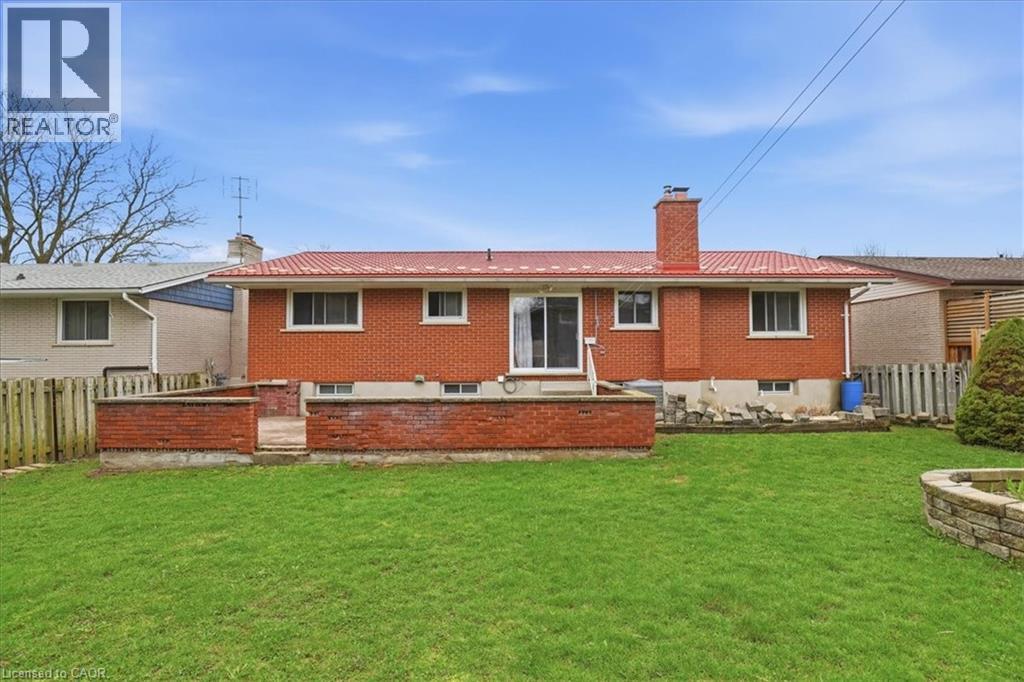 94 COLEBROOK Court thumbnail 32