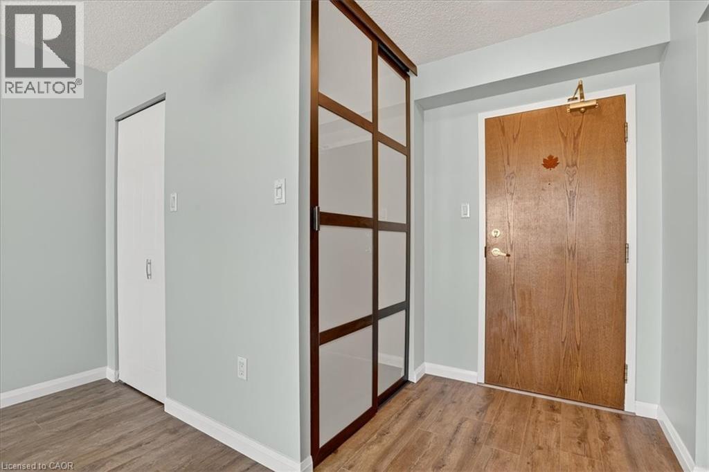 3227 KING Street E Unit# 506 thumbnail 8