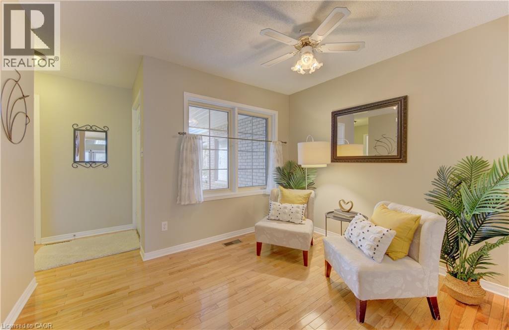 20 FORREST Avenue W Unit# 10 thumbnail 3