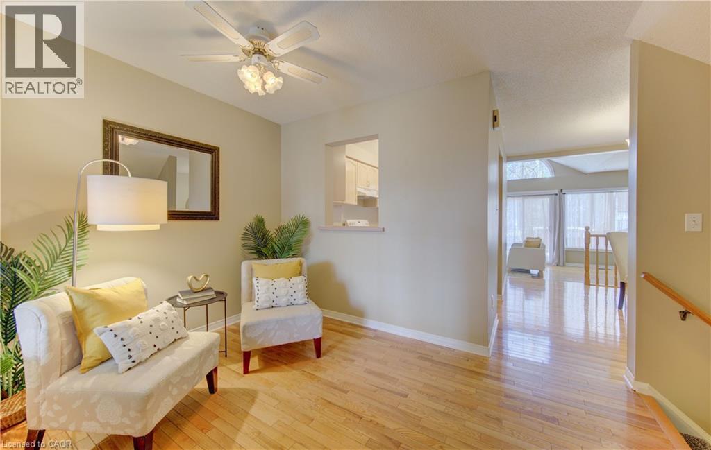 20 FORREST Avenue W Unit# 10 thumbnail 4