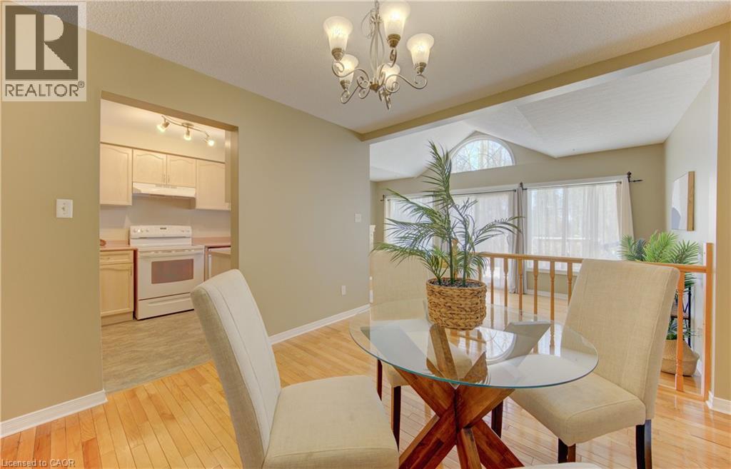 20 FORREST Avenue W Unit# 10 thumbnail 8