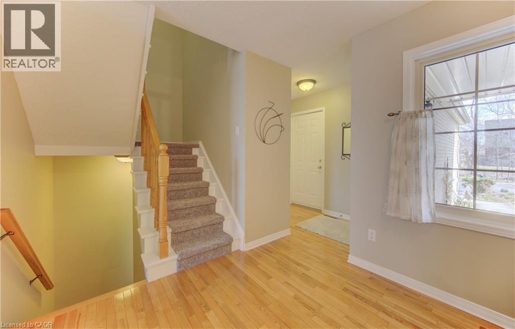 20 FORREST Avenue W Unit# 10 thumbnail 6