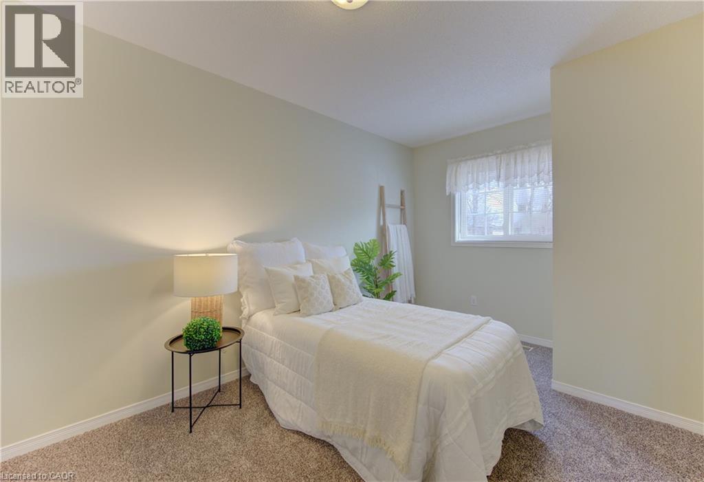 20 FORREST Avenue W Unit# 10 thumbnail 22