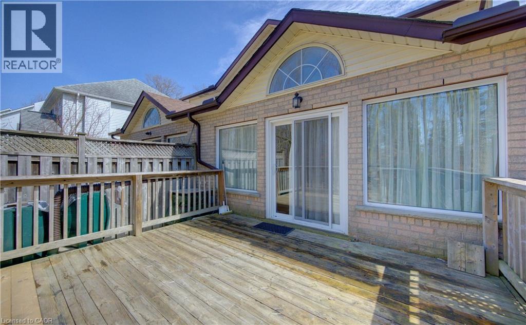 20 FORREST Avenue W Unit# 10 thumbnail 32