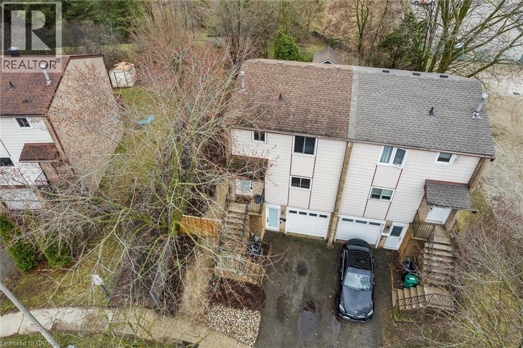 423 CADBURY Court Unit# A thumbnail 44