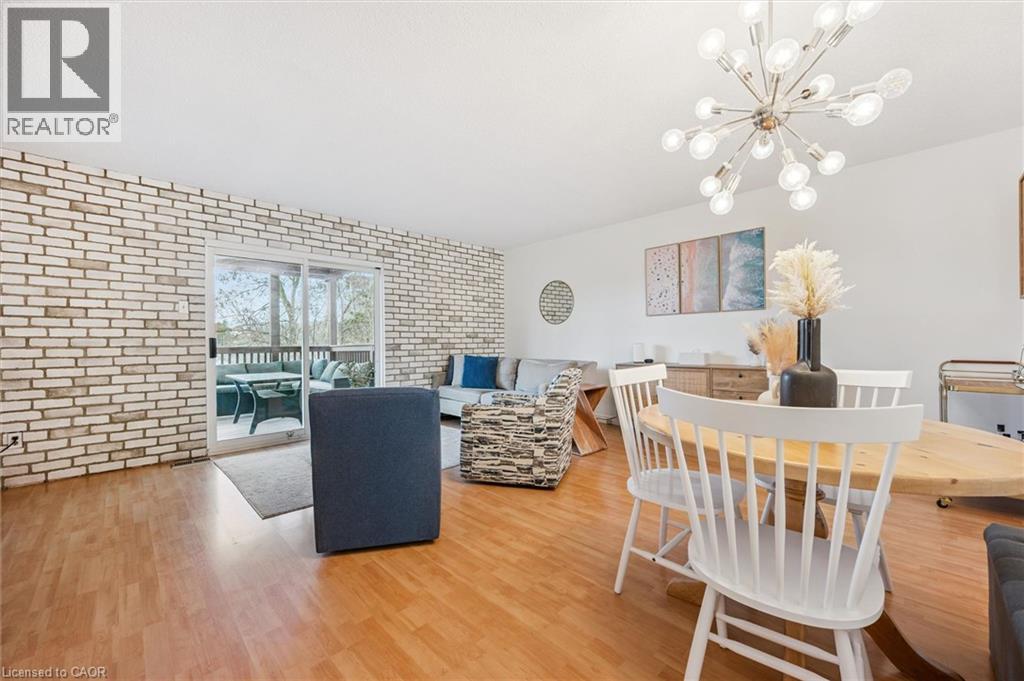 423 CADBURY Court Unit# A thumbnail 6