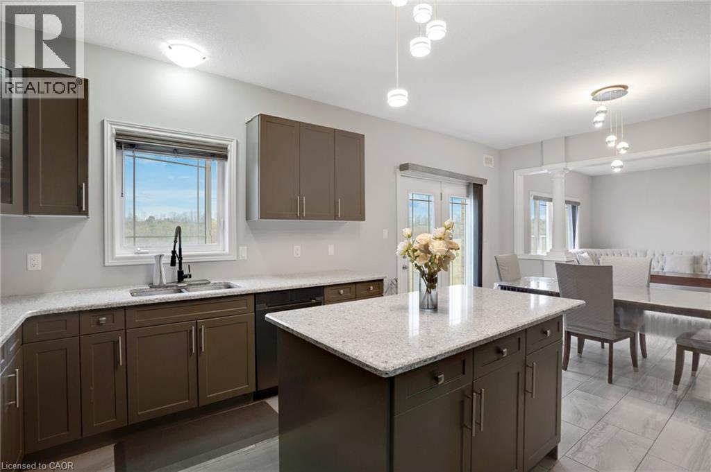 341 RIVERTRAIL Avenue thumbnail 20