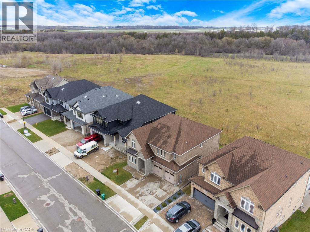 341 RIVERTRAIL Avenue thumbnail 6