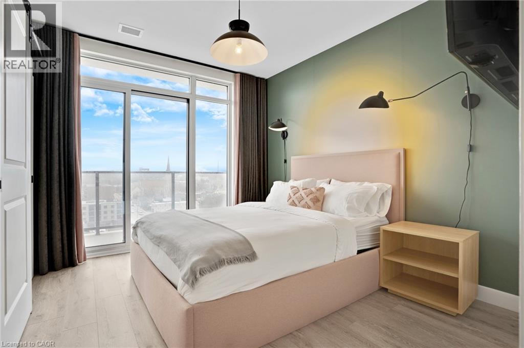 15 GLEBE Street Unit# 802 thumbnail 12