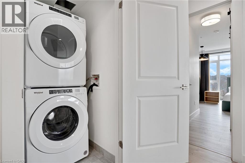 15 GLEBE Street Unit# 802 thumbnail 24