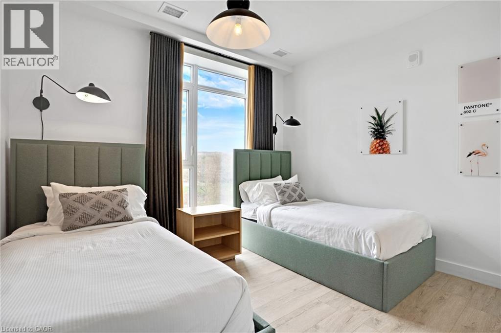 15 GLEBE Street Unit# 802 thumbnail 27