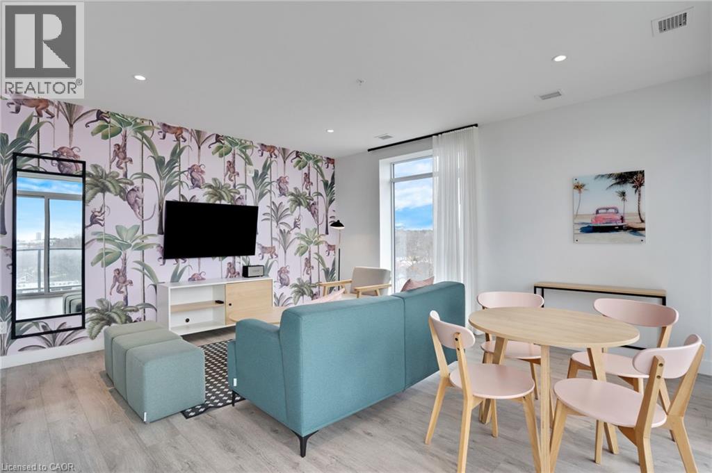 15 GLEBE Street Unit# 802 thumbnail 33