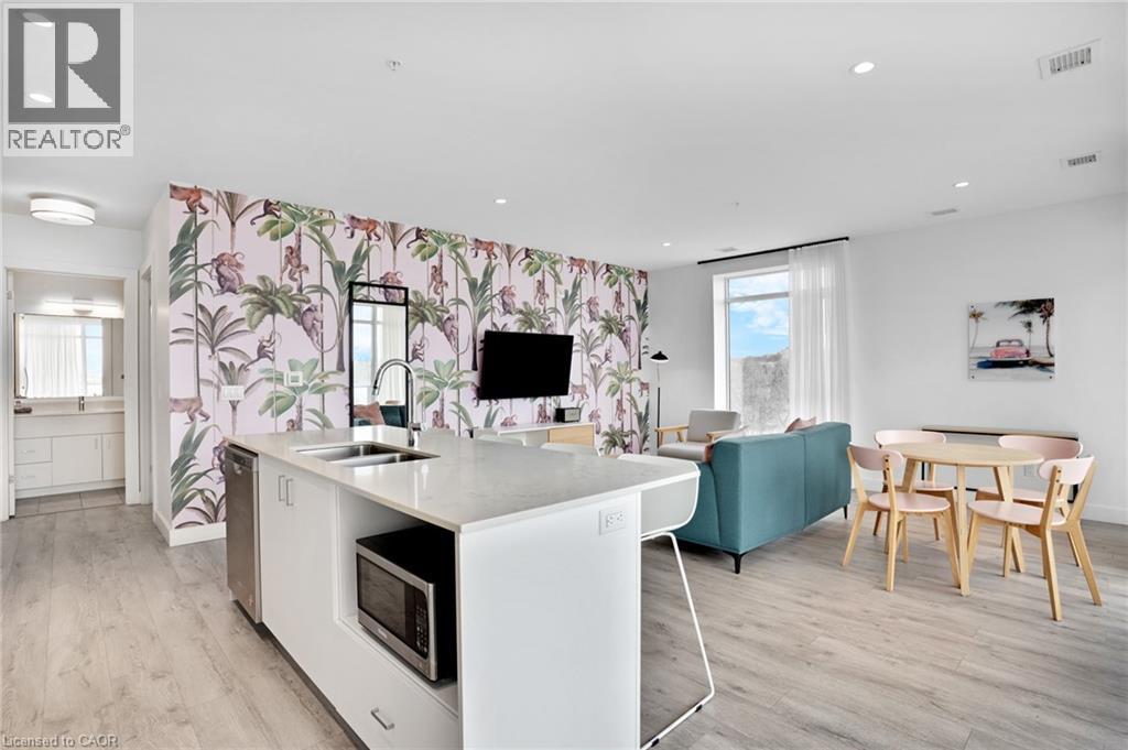 15 GLEBE Street Unit# 802 thumbnail 40