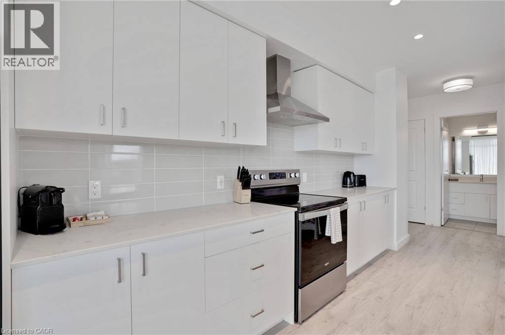 15 GLEBE Street Unit# 802 thumbnail 41