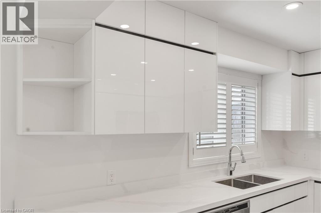 579 PARADISE Crescent thumbnail 11